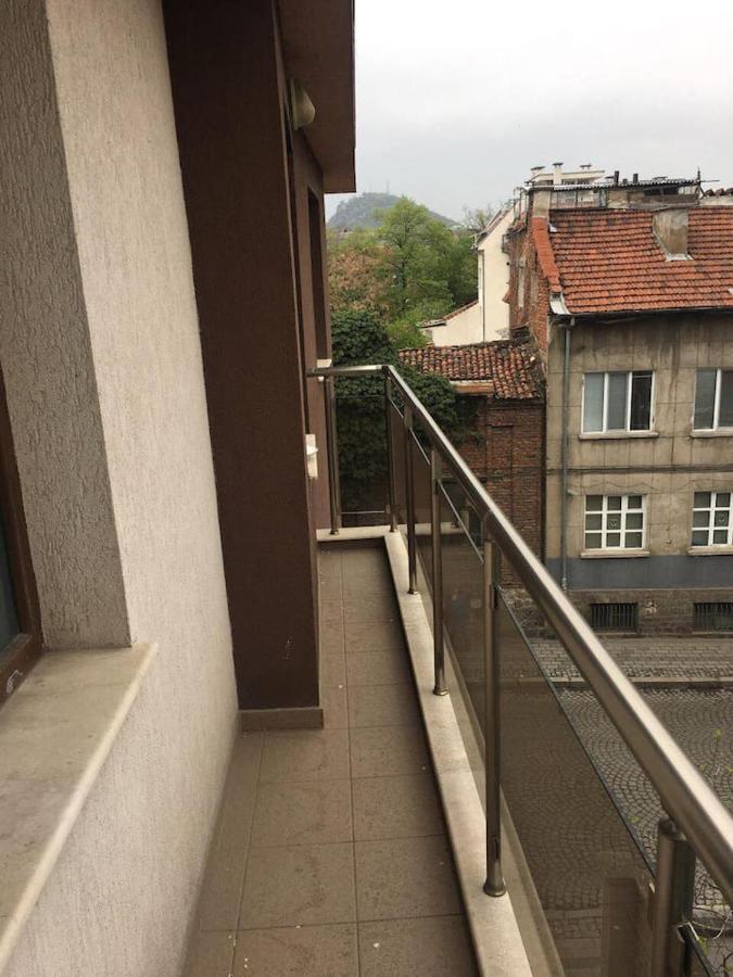 Golden View Of Plovdiv Apartment Exterior photo